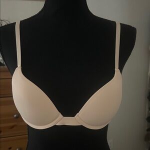 Pepper NWOT Elegant Cream Women's Bra